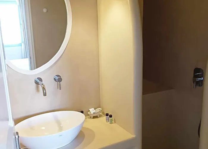 Anemousa Hotel Folégandros